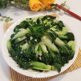 蒜蓉炒白菜苗