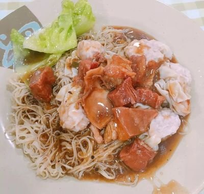 牛腩雲吞撈麵