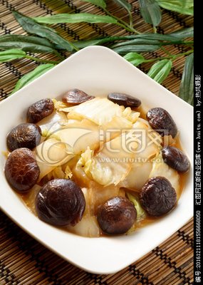 冬菇扒白菜苗