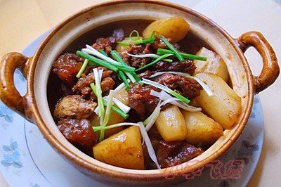 蘿蔔牛腩煲
