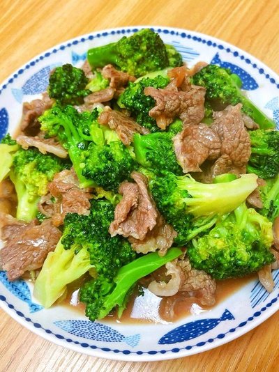 西藍花炒牛肉