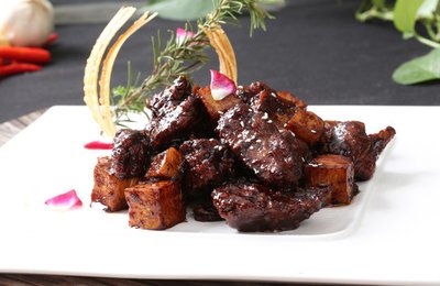 黑椒牛柳粒