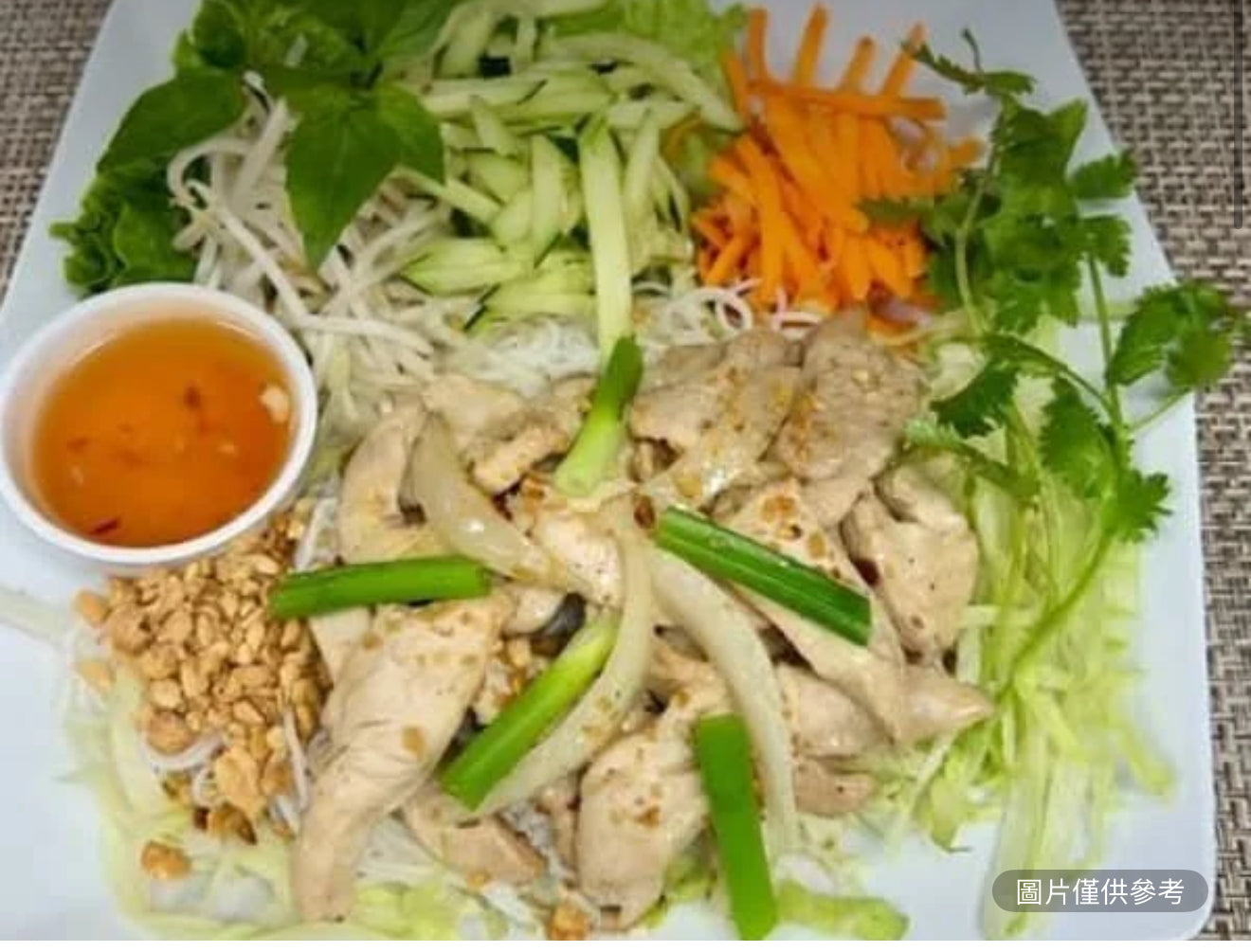 蒜香黃油炒雞胸檬粉