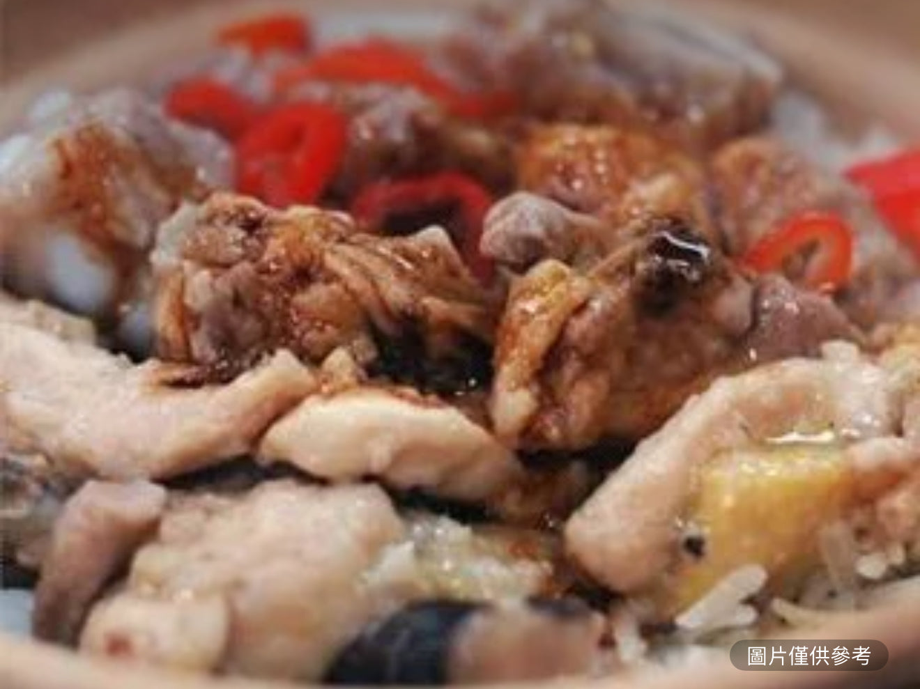 臘腸排骨煲仔飯(辣)