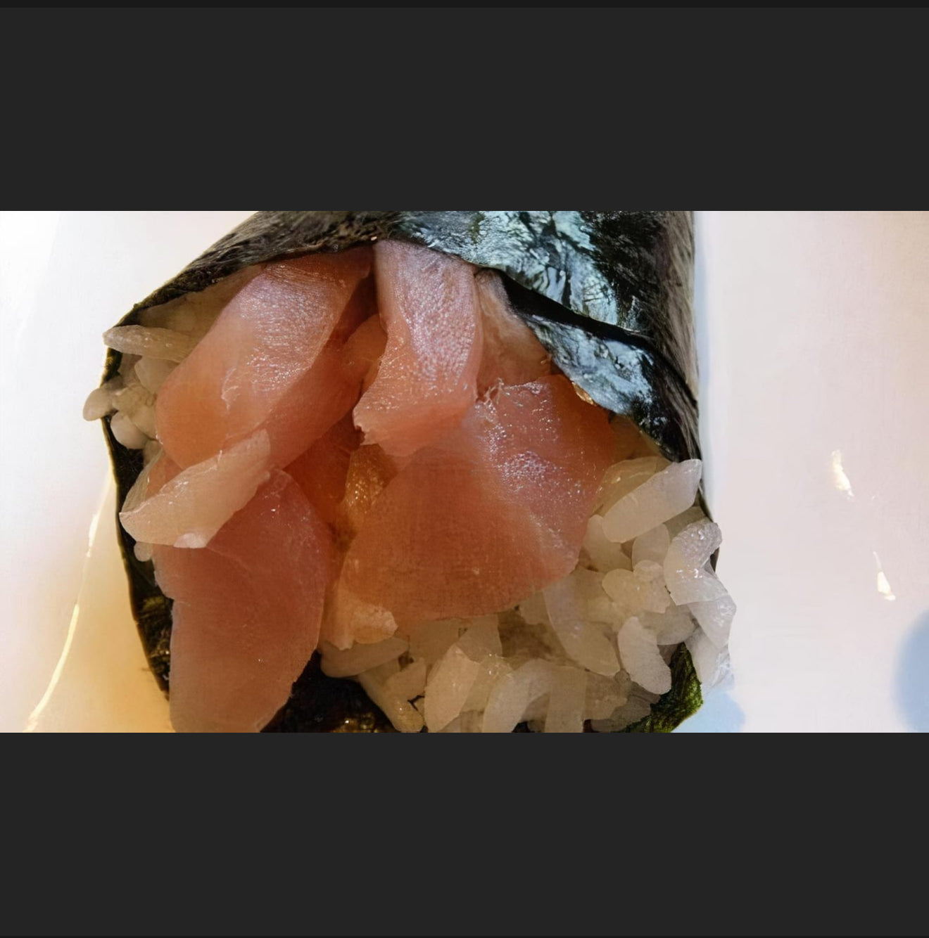 黃尾魚手卷
