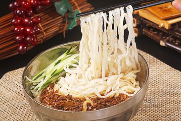 港式炸醬撈麵