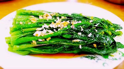 蒜蓉炒菜心