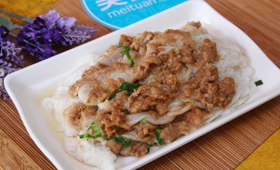 豬肝瘦肉腸粉