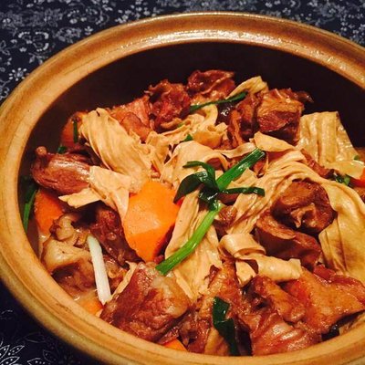 枝竹羊腩煲